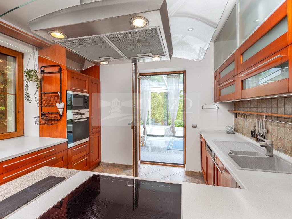 Prodej domu 302 m2, Mladá Boleslav – náhled fotky 11