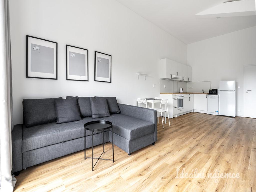 Pronájem bytu 2+kk 66 m2