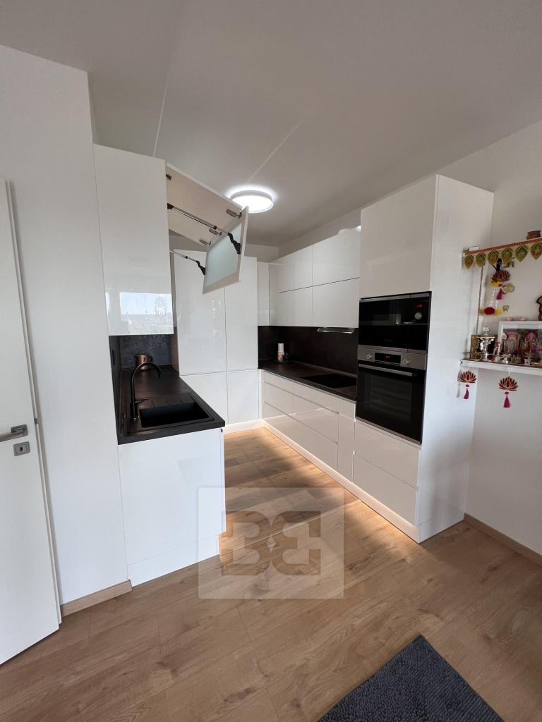 Pronájem bytu 3+kk 79 m2
