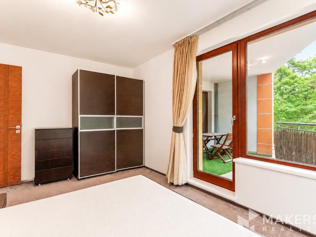 Pronájem bytu 3+1 82 m2, Praha – náhled fotky 12