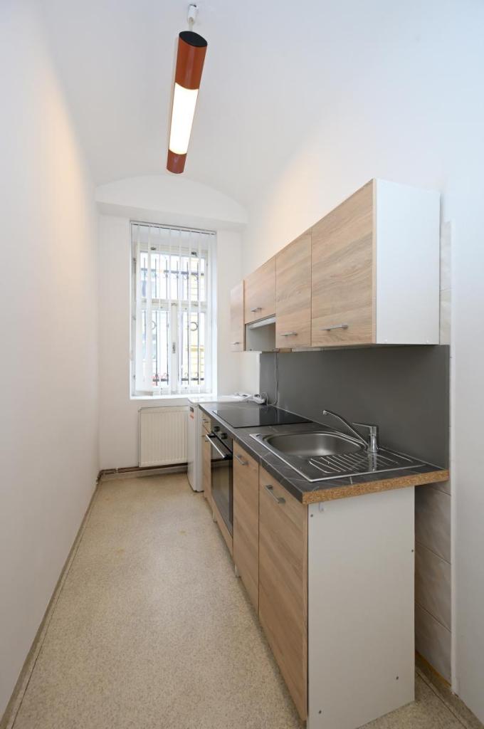 Pronájem bytu 2+kk 50 m2, Praha – náhled fotky 5