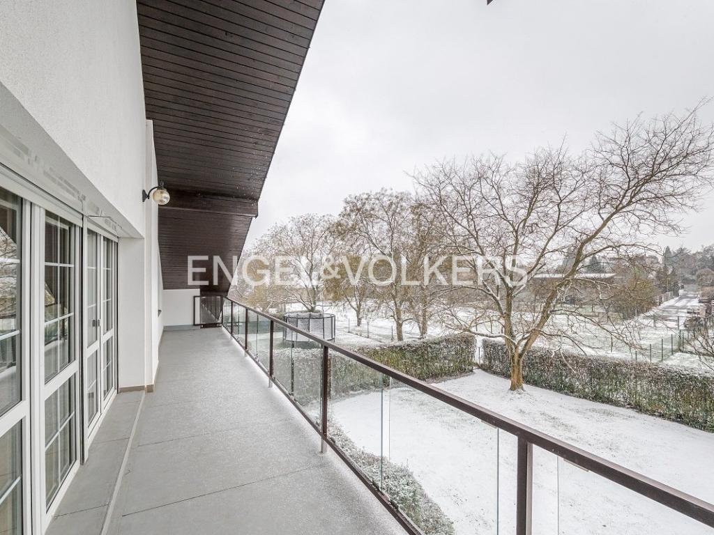Pronájem domu 350 m2