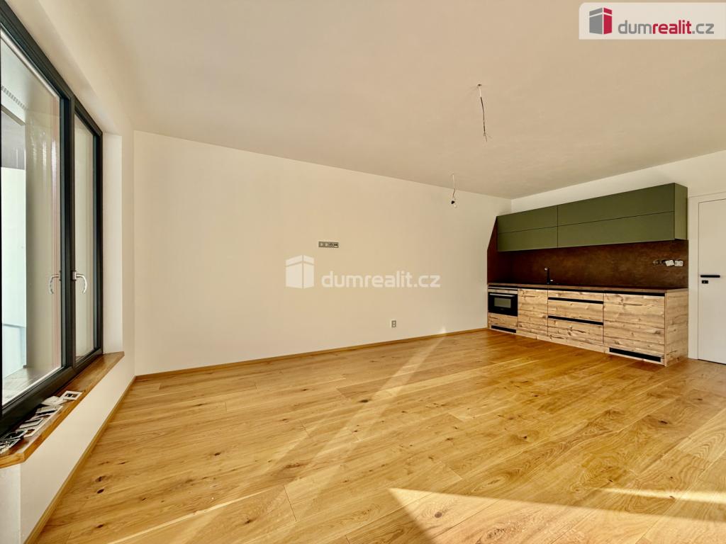 Pronájem bytu 1+kk 37 m2, Harrachov – náhled fotky 9