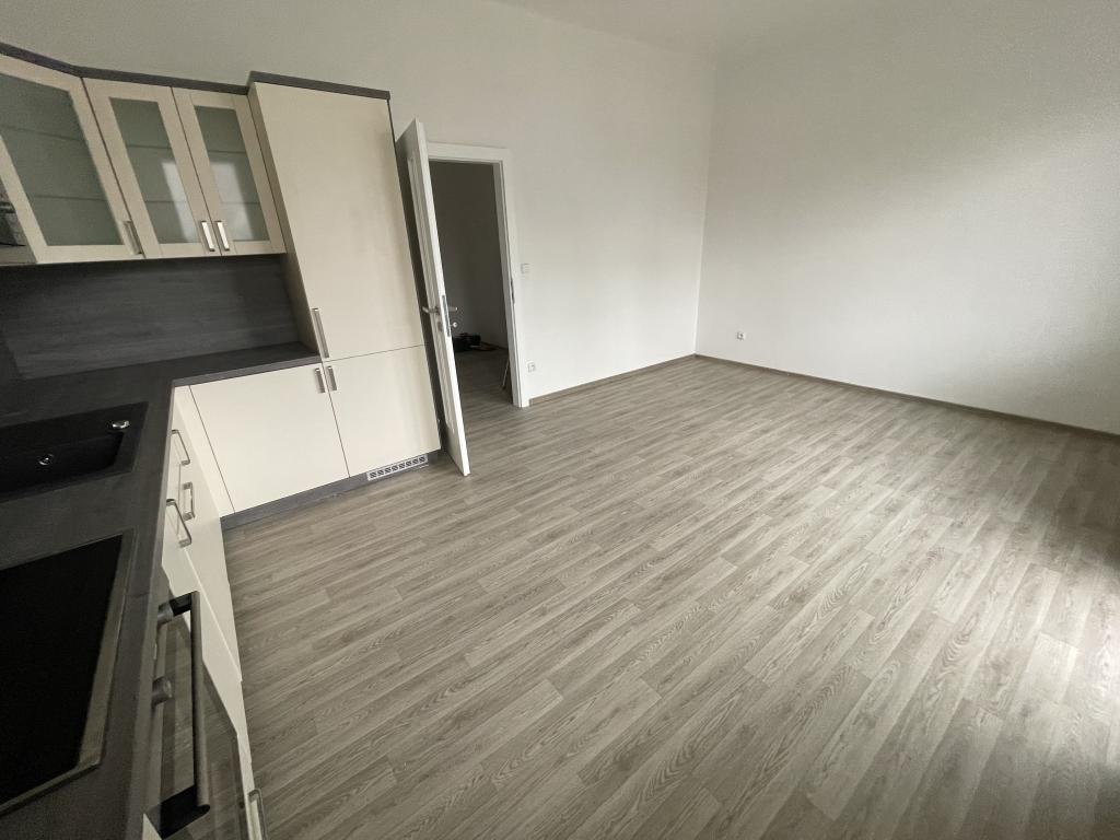 Pronájem bytu 4+kk 105 m2