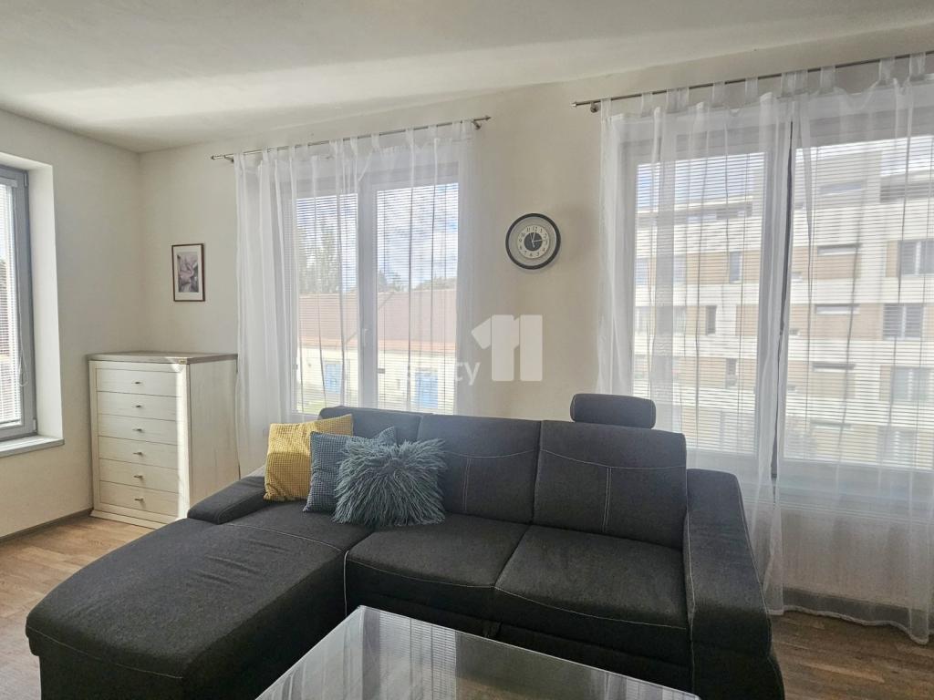Pronájem bytu 1+kk 30 m2, Kolín – náhled fotky 5