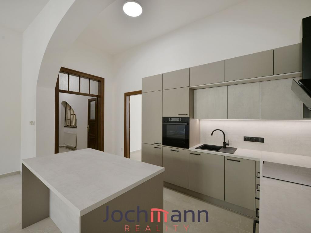 Pronájem bytu 2+kk 79 m2