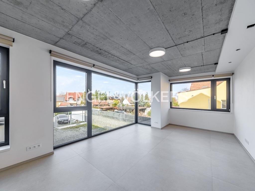 Pronájem bytu 2+kk 60 m2