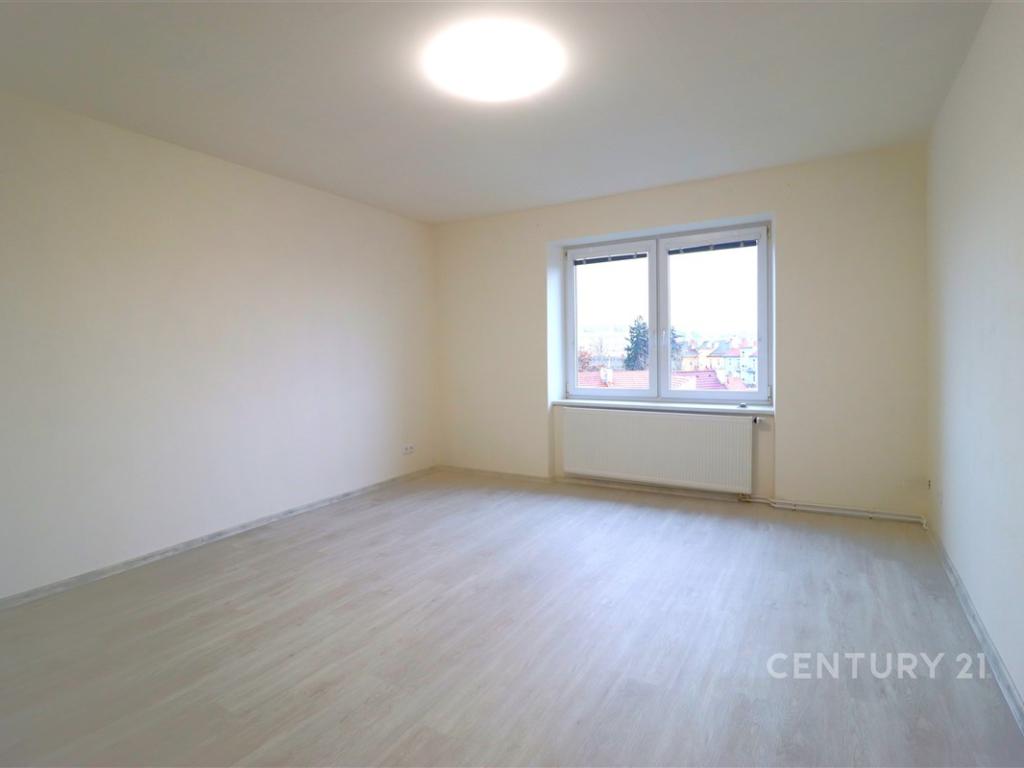 Pronájem bytu 3+kk 74 m2