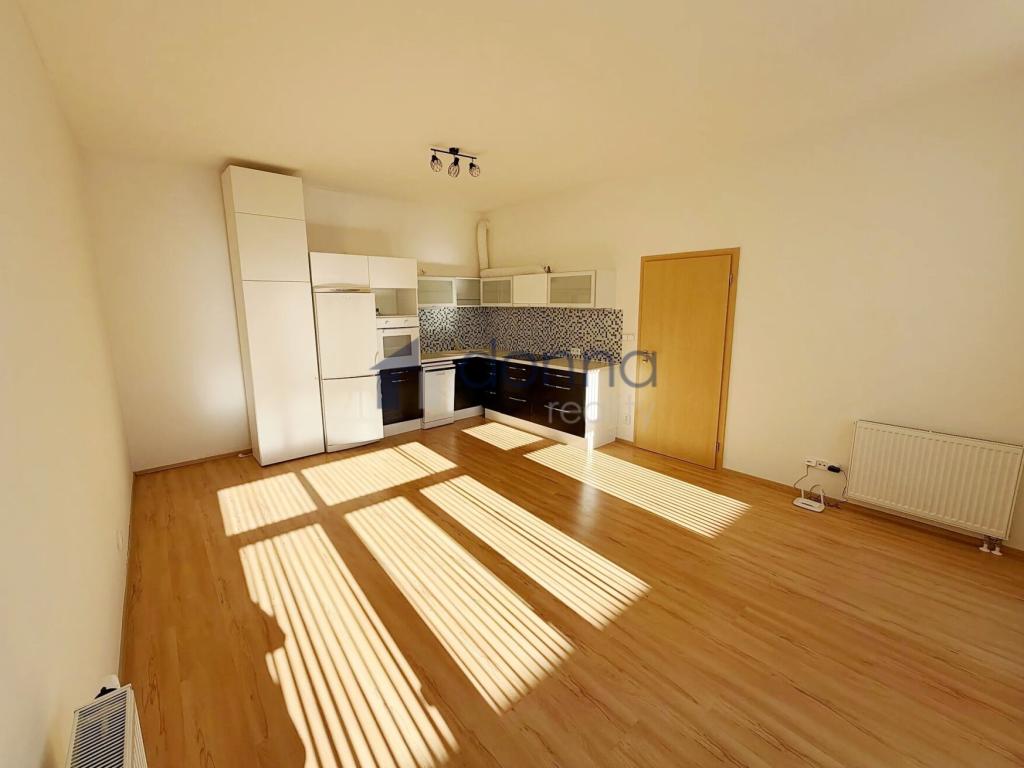 Pronájem bytu 2+kk 55 m2, Praha – náhled fotky 3