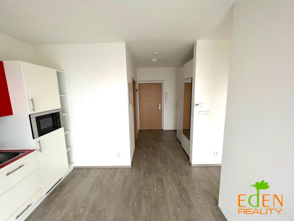 Pronájem bytu 1+1 35 m2