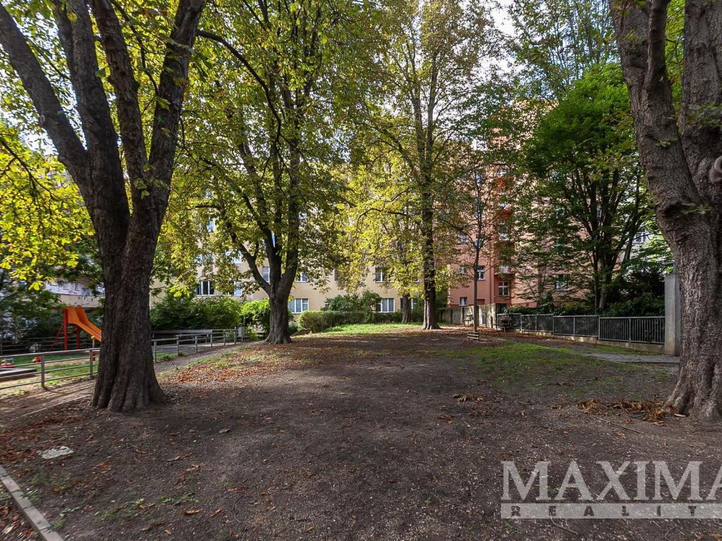 Prodej bytu 2+kk 43 m2, Praha – náhled fotky 24