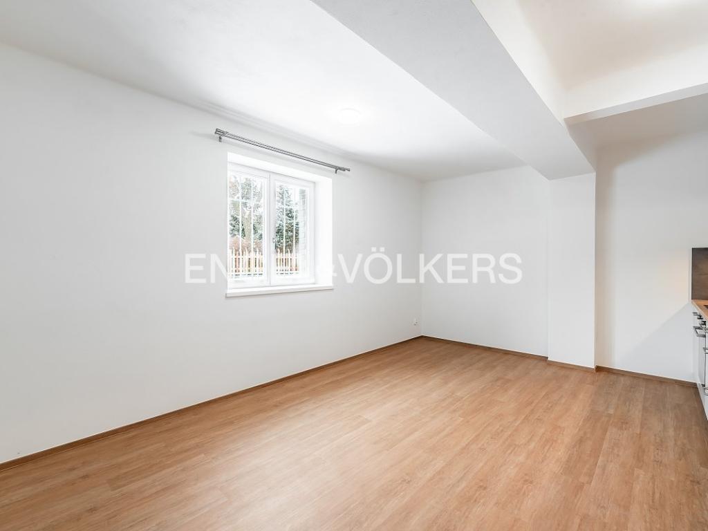 Pronájem bytu 2+kk 49 m2