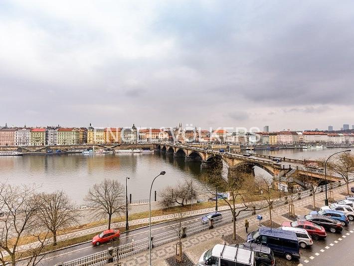 Pronájem bytu 3+kk 83 m2