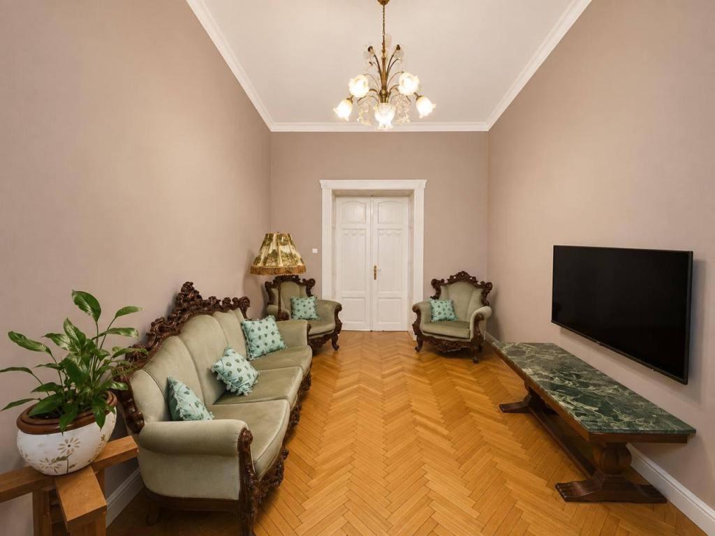 Pronájem bytu 2+1 70 m2