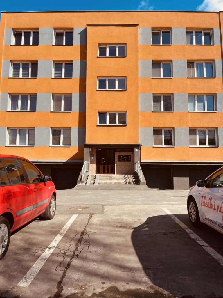 Pronájem bytu 1+1 38 m2