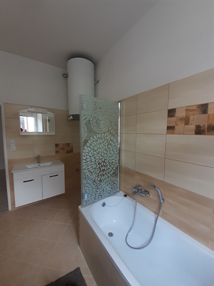 Pronájem bytu 1+1 38 m2