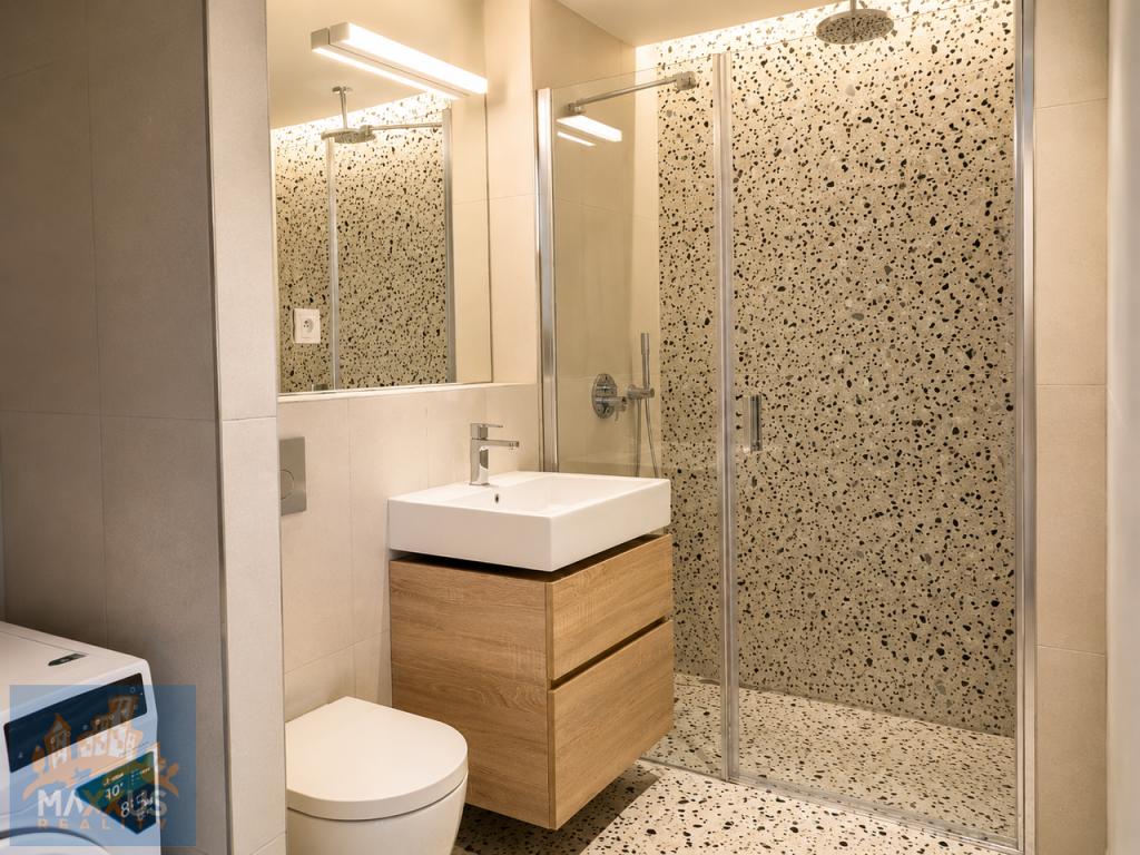 Pronájem bytu 1+kk 33 m2
