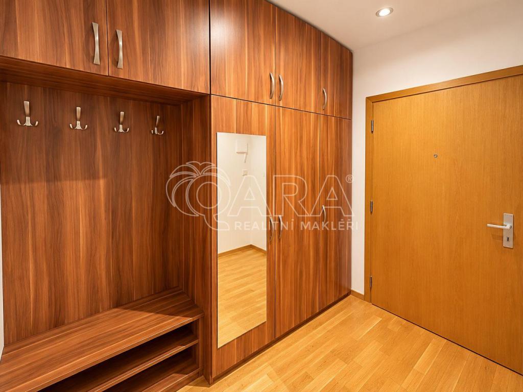Pronájem bytu 2+kk 51 m2, Praha – náhled fotky 6