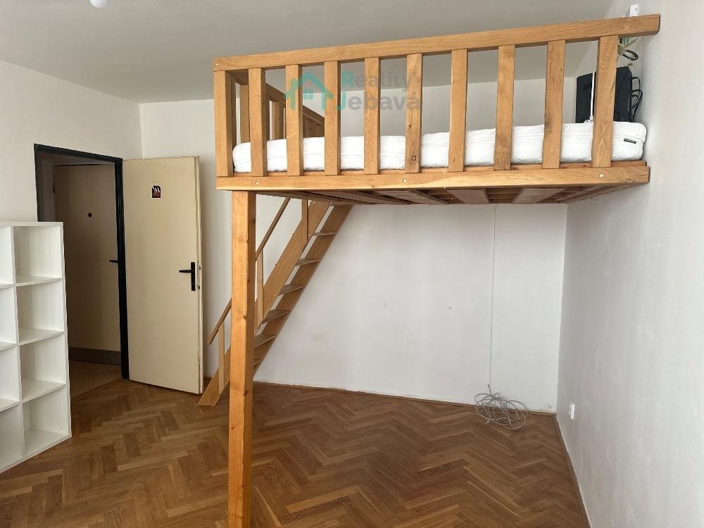 Pronájem bytu 1+1 32 m2