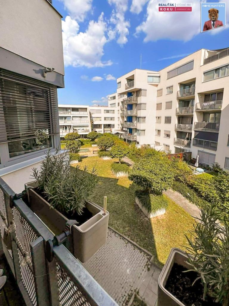 Pronájem bytu 2+kk 42 m2