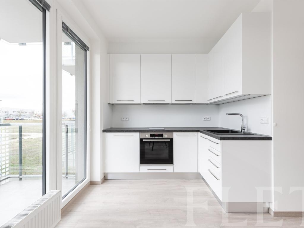 Pronájem bytu 1+kk 33 m2