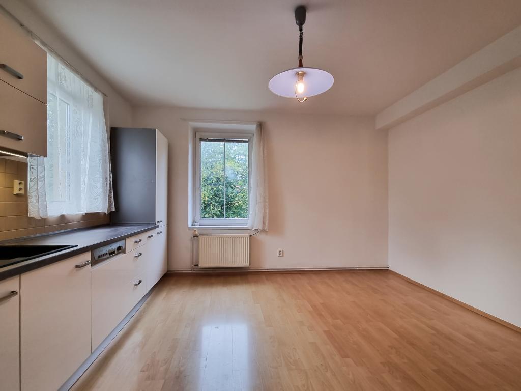 Pronajem bytu 2+1 73 m2