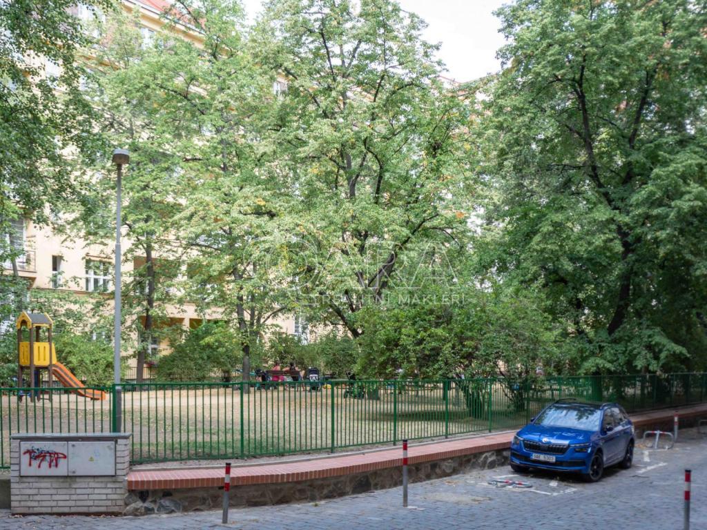 Prodej bytu 2+kk 67 m2, Praha – náhled fotky 20