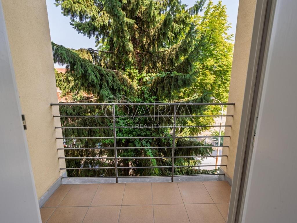 Prodej bytu 1+1 53 m2, Praha – náhled fotky 19