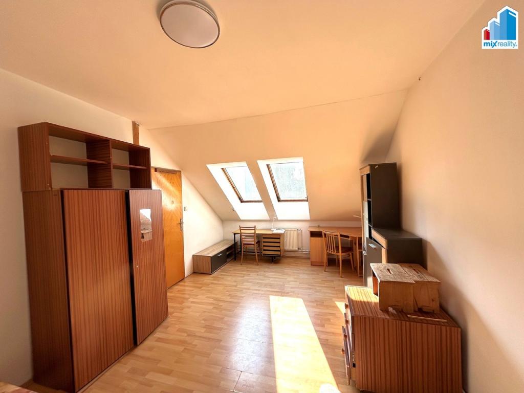 Pronájem pokoje 75 m2, Plzeň – náhled fotky 6