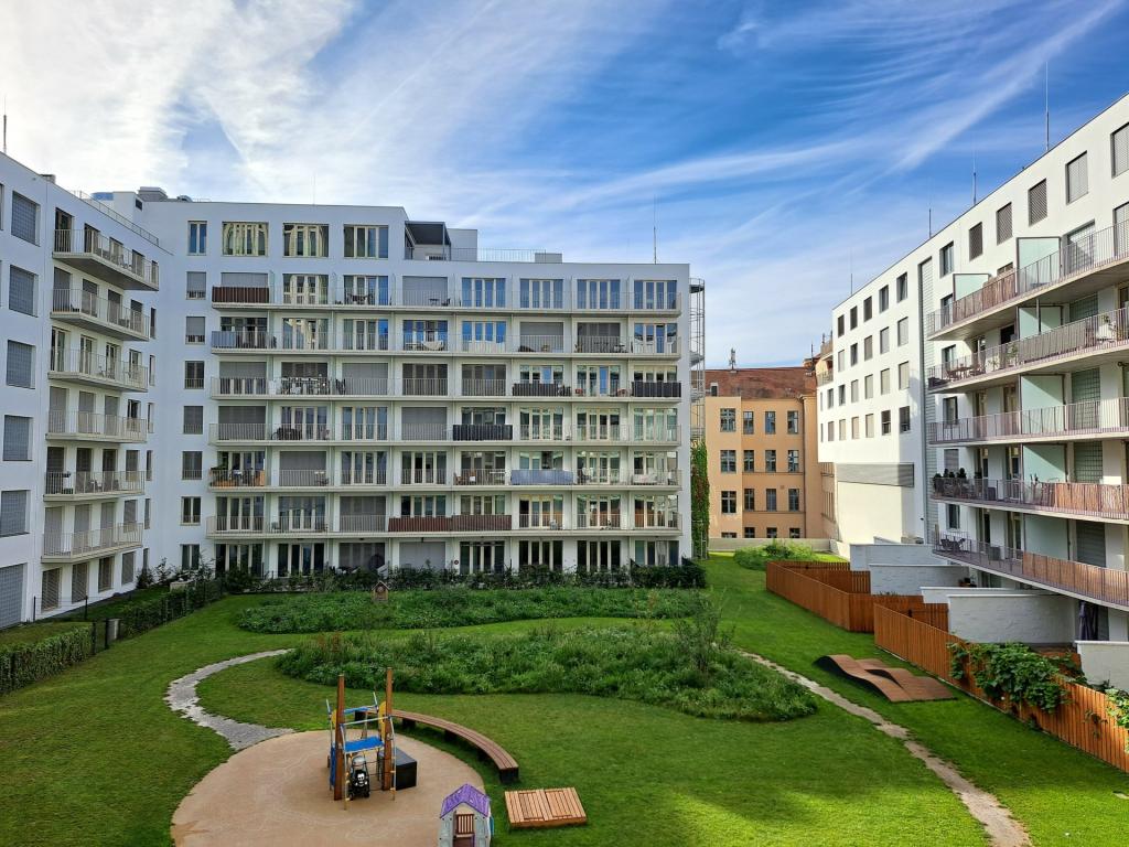 Pronájem bytu 1+kk 26 m2