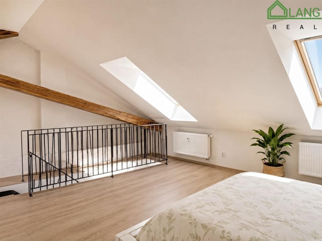 Pronájem bytu 2+kk 50 m2