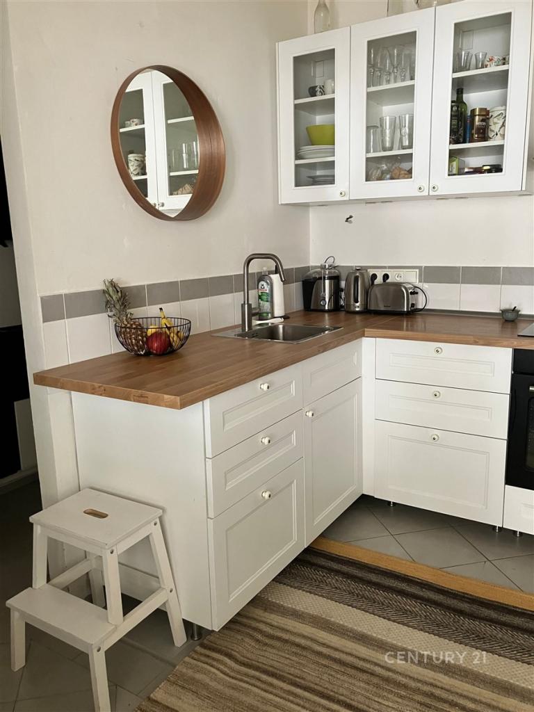 Pronájem bytu 2+kk 75 m2