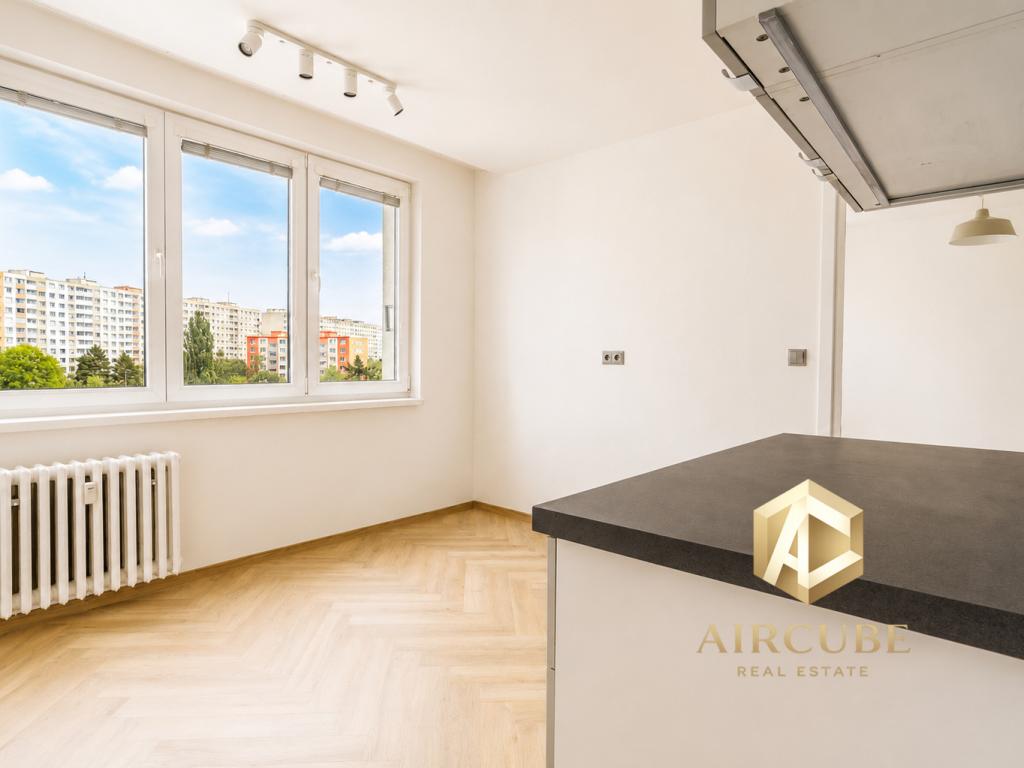 Pronájem bytu 2+1 59 m2