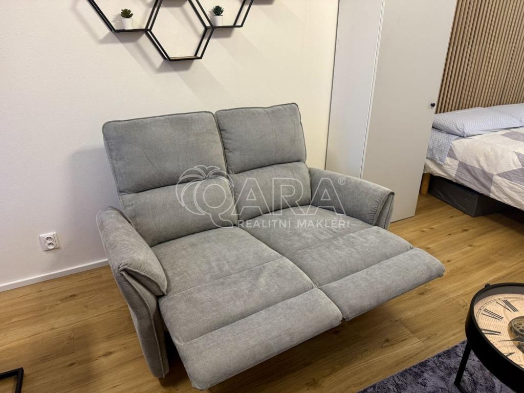 Pronájem bytu 1+kk 42 m² – pohled 6