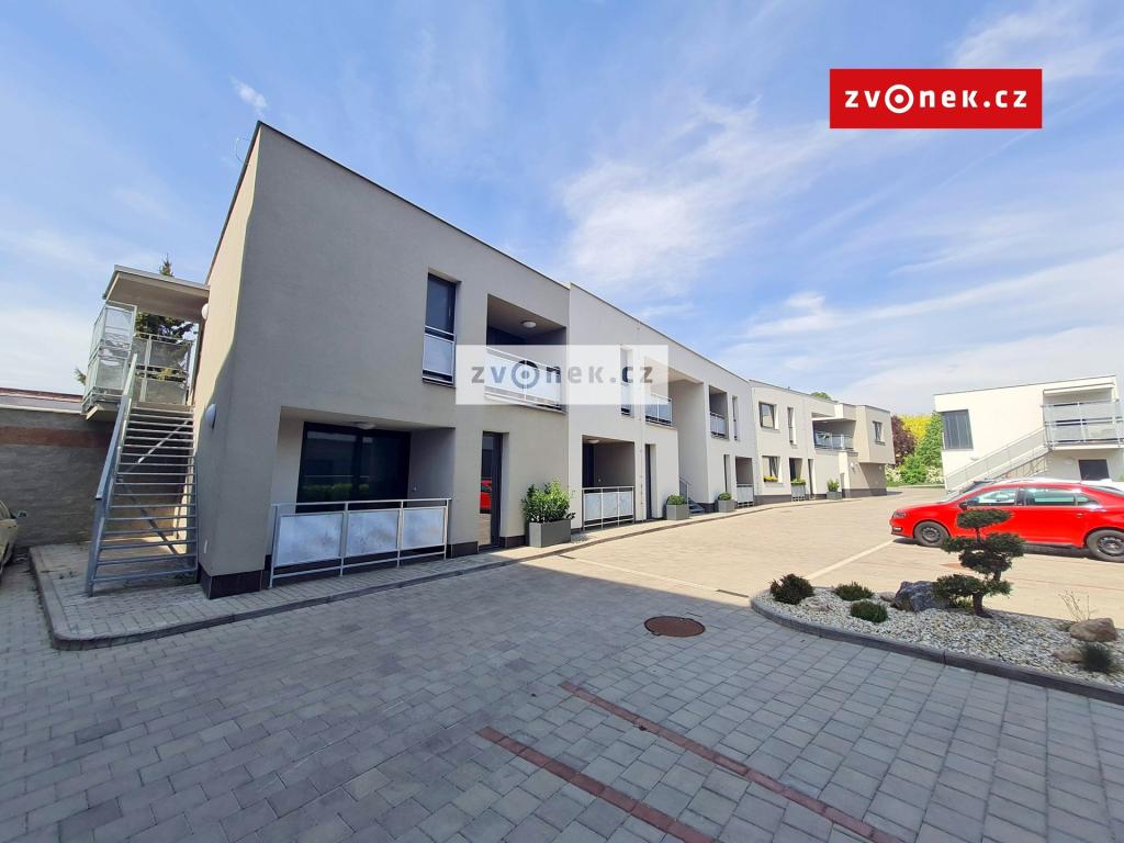 Pronájem bytu 2+kk 52 m2