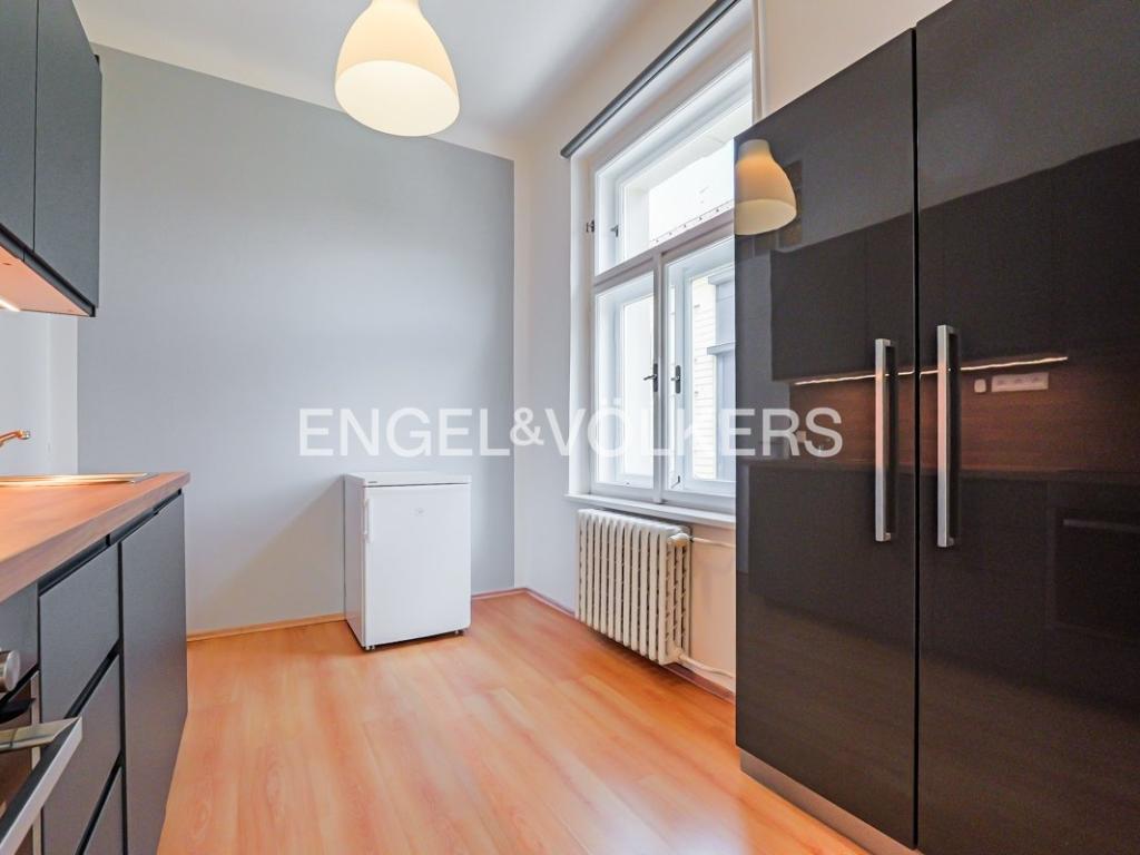 Pronájem bytu 1+kk 37 m2