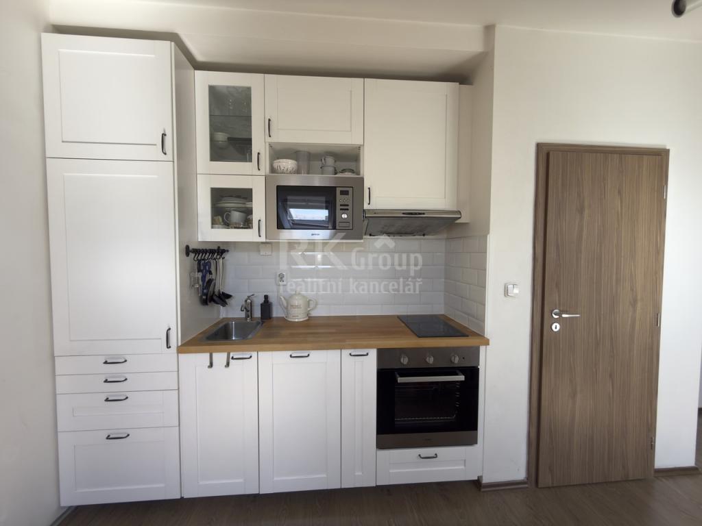 Pronájem bytu 1+kk 40 m2