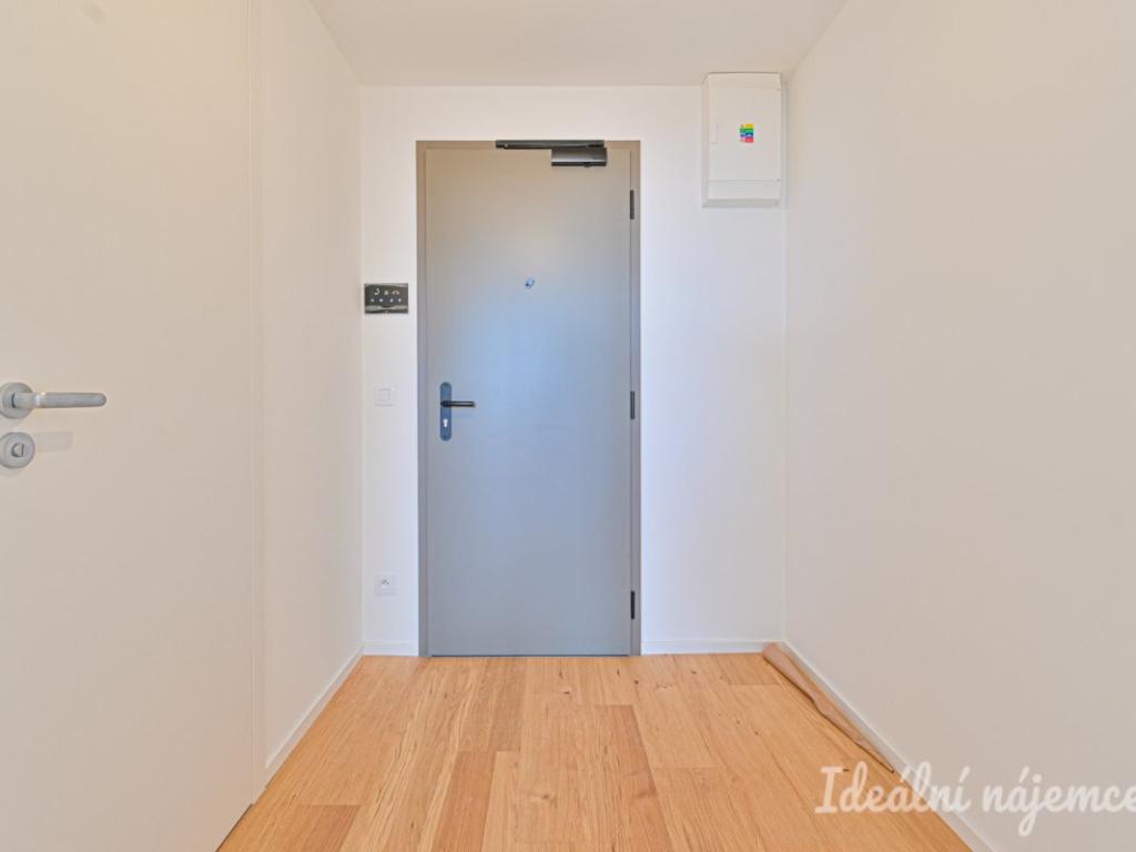 Pronájem bytu 1+kk 25 m2