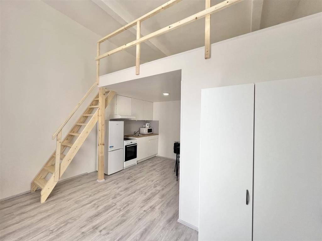 Pronájem bytu 1+kk 22 m2