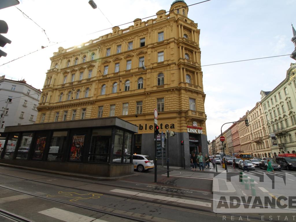 Pronájem bytu 3+kk 82 m2, Praha – náhled fotky 24
