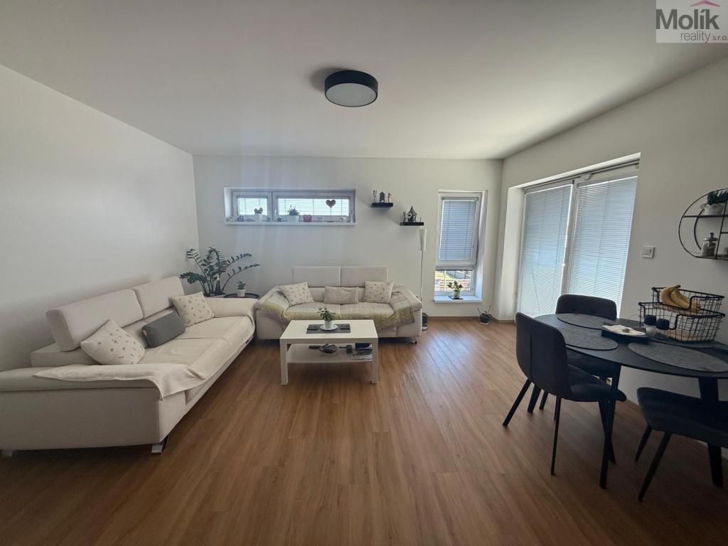 Pronájem bytu 3+kk 89 m2