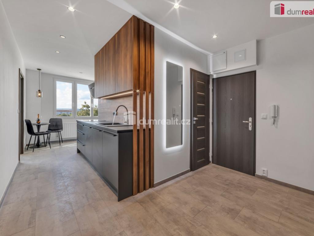 Prodej bytu 4+1 82 m2, Sokolov – náhled fotky 2