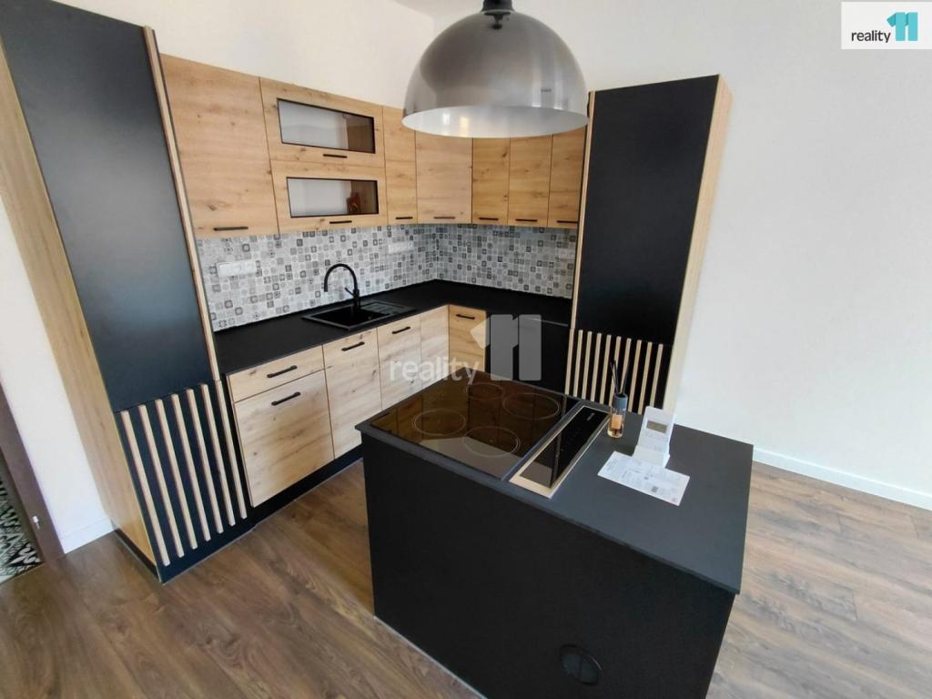 Pronájem bytu 3+1 97 m2