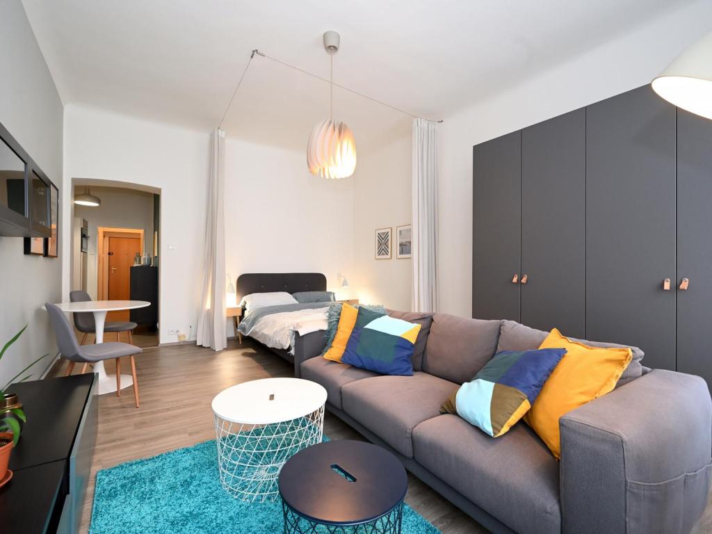 Pronájem bytu 1+1 36 m2