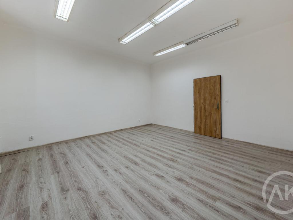 Pronájem bytu 1+kk 39 m2