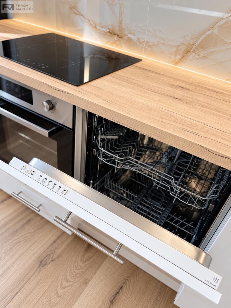 Pronájem bytu 2+1 45 m2