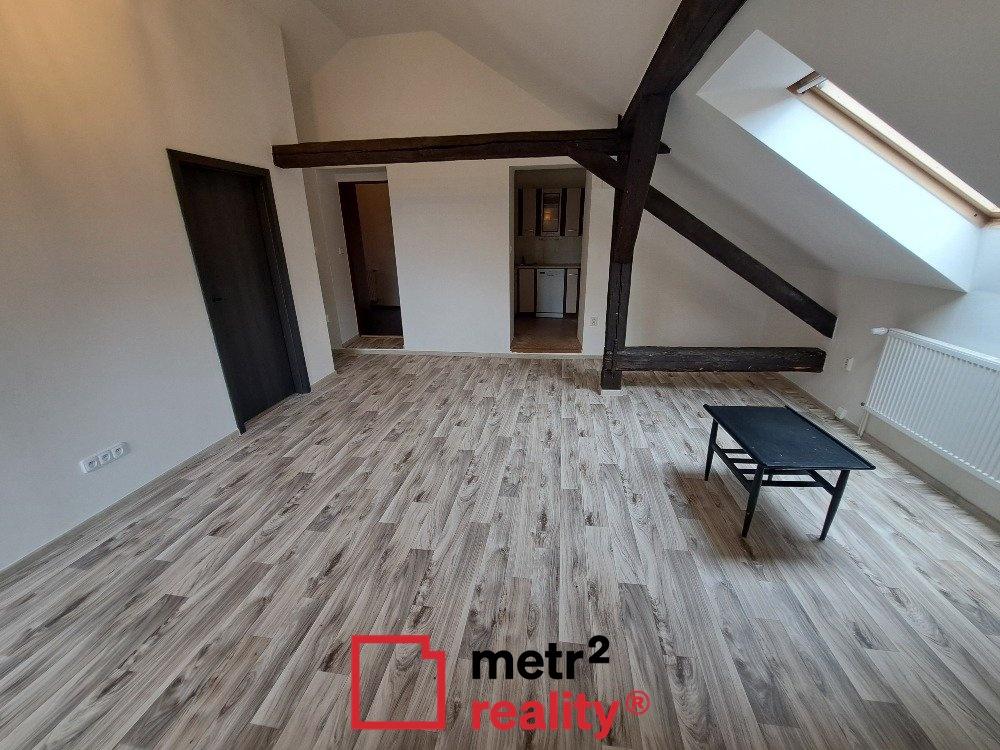 Pronájem bytu 2+kk 64 m2