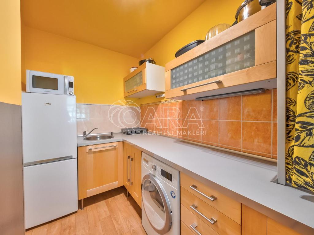 Prodej bytu 2+1 39 m2, Praha – náhled fotky 7