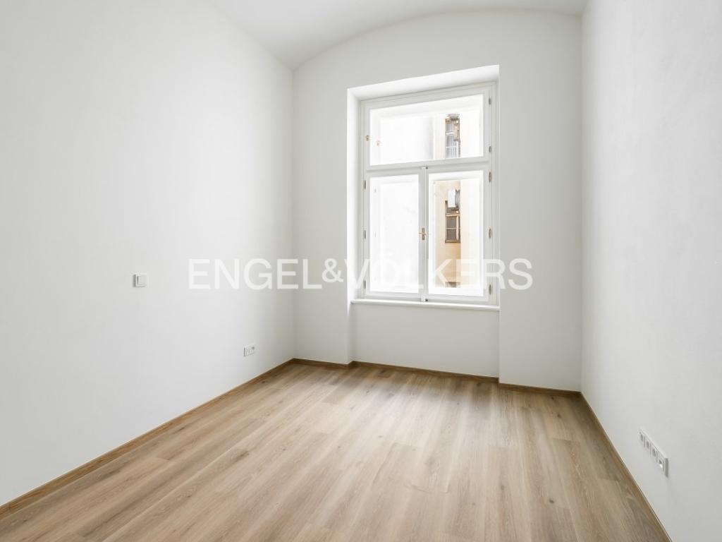 Pronájem bytu 3+kk 69 m2