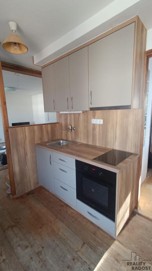 Pronájem bytu 2+kk 58 m2